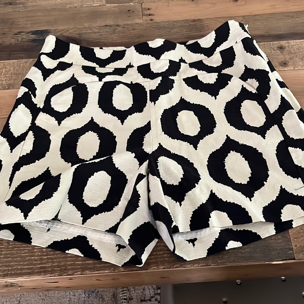 Anthropologie printed high waist shorts size 8